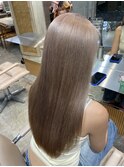 ミディアムレイヤーオリーブベージュモカベージュハッシュカット