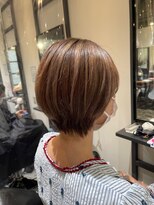ニール(Neale.)&nbsp;デザインカラーベージュ×ショート11.16