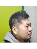 ケンコバ寄りのソフトでモヒカンなやつ