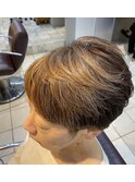 ショートヘアー