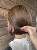 シンプルボブ×インナーカラー