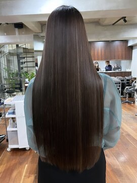 サイン 表参道(SIGN) バレイヤージュハイライトグラデーションカラー白髪ぼかし