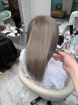 リーホリエ(Lee Horie) 【Gyo】髪質改善ホワイトベージュ