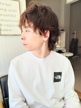 シザーズ(scissors) ミディアムウルフパーマ