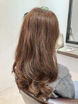 モデラート(moderato) ロングレイヤースタイル☆ベージュブラウン♪