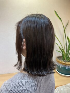 ハーフ(HALF) 切りっぱなしボブ