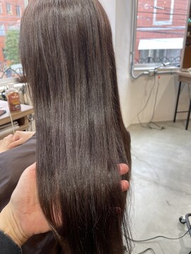 エン(En,) 艶アッシュブラウン◎