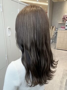 スピンヘア SOCOLA塚口店(Spin hair) 艶グレージュ/シルキーロング