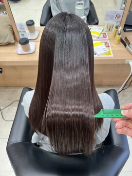 つるりんちょで話題の髪質改善/髪にドラマを/髪質改善ストレート