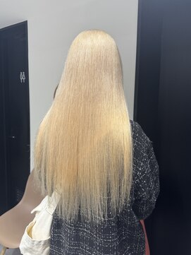 【fuka】抜きっぱなしブロンド/リタッチカラー/ハイトーン