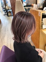 イソラブル(ISOLA-blu)&nbsp;コントラストハイライトで魅せる大人ラベンダーグレージュミディ