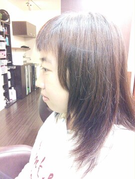 ヘアメイク ビス(Hair Make Bis.) ロングレイヤースタイル