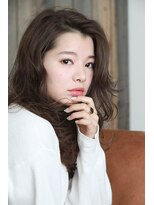 チョビー(Chobii)&nbsp;[chobii]表参道.青山☆小顔カット☆外国人風スタイル4327☆栗原