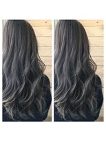 アトレ コウベ(Attrait KOBE)&nbsp;抜け感ハイライト・グレージュ