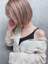 オプスヘアーフェリース(OPS HAIR feliz) ラベージュ×ワンガールボブ×シースルーバング@江上伸也