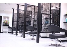 サロンドフィール(Salon de feel)