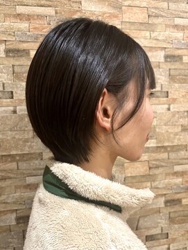 ココカラヘアー ニコ(cococara hair nico) ショート/ボブ/小顔/顔まわりカット/レイヤー/ブラック