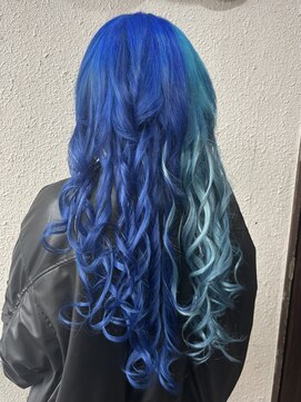 ディー エメ(D-aimer-) ブルー×スカイブルーのエクステ