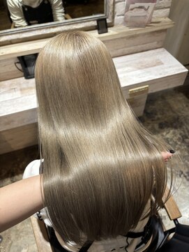 ミル(1001 mille) オリーブベージュ/ブリーチ1回/ベージュカラー