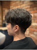 大人のナチュラルウェーブショート