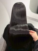 ニフティー(Nifty)&nbsp;シンプルストレート/美髪矯正/サラサラヘア/うる艶髪/広がり改善