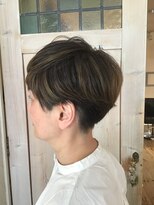 エヴァーグリーン(ever green)&nbsp;大人ショートボブ顔周りレイヤーカットくびれショート40代50代