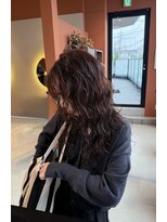 モアナ バイ ラナ 上小田井(MoanA BY LANA)&nbsp;こっくりカラーのロングパーマ