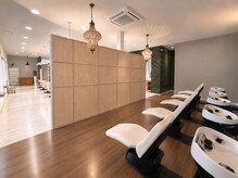 シャンプー 本店(SHAMPOO)の雰囲気（明るいスタッフがお出迎え☆楽しいひとときを[伊勢崎/髪質改善]）