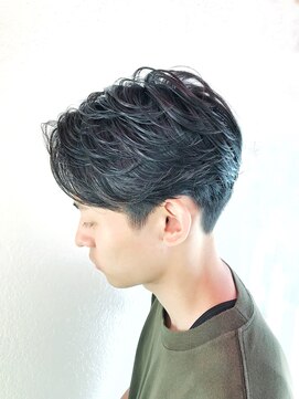 グルーマーズトウキョウ(GROOMER/S TOKYO) 【GROOMER/S 佐藤】 ニュアンスパーマ ラフカール スタイル