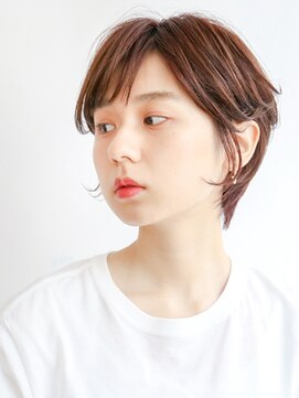 ムルチュラ(muruchura) ローライトon小顔エマニッシュショート１☆　合田恵生