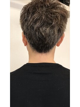 カットハウス アズ(CUT HOUSE AZ) メンズカット