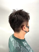 クオリス 上板橋店(QUALIS) 刈り上げ爽やかビジネススタイル【束感ショート/アップバング】