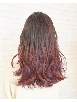 ビス ヘア アンド ビューティー 西新井店(Vis Hair＆Beauty) 小顔レイヤー/顔周りレイヤー/ふんわりカール/ケアブリーチ/韓国