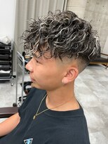 イーラ(era)&nbsp;ツイストスパイラルパーマダウンバング