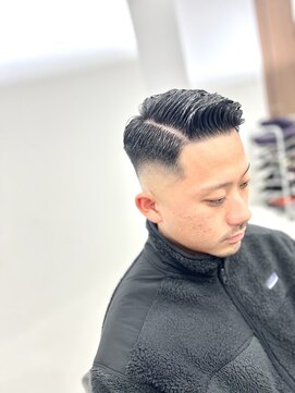 エルエスヘアー(LS HAIR) 【LS HAIR菊地】クラシカルバーバースタイル　ハードパート