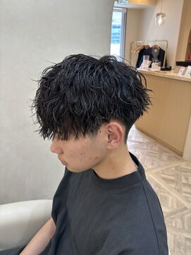 ラヴィズム 名駅店(LUVISM) 名古屋/メンズカット/メンズパーマ/眉毛/ツイスパ