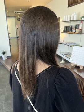 アフェクテュー 志度店(affectueux) 20代30代40代ナチュラルグラデーションヘア