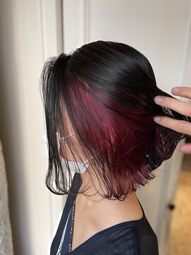 マセナ(Masena) インナーカシスピンク×前下がりボブ