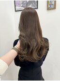 大人可愛いブリーチなし透明感ミルクティーベージュカラー