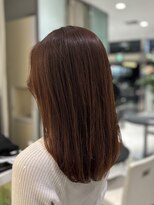 ミディアム　セミロング　オレンジ系カラー