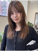 レイヤーカット顔周りミルクティケアブリーチハイライトカラー