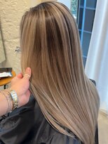 ハーパーズ 渋谷(harpers)&nbsp;ナチュラルベージュブロンドロングレイヤーバレイヤージュ