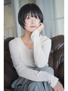 ノールート(No√) 大人かわいいマッシュショート/小顔カット/くびれ/ネイビー/大須