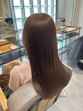 イルダバイグラッシー センター北(iluda by glassi) ブリーチなしダブルカラー ～ヘーゼルブラウン～［伊左治祐未］