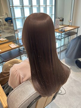 イルダバイグラッシー センター北(iluda by glassi) ブリーチなしダブルカラー ～ヘーゼルブラウン～［伊左治祐未］