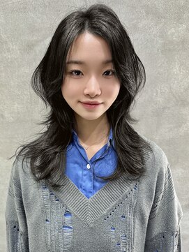 ロンドネートゥル 新潟(Lond naitre) ダークアッシュ/似合わせカット/レイヤーカット(新潟/万代）