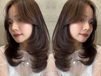 ソラ 表参道(SORA)の写真/レイヤーカットの脱マンネリ！下ろして小顔、結んでも可愛い♪隙のない小顔ワンカールレイヤーカット！