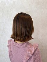 ハクア(HAKUA) 自然にまとまるストカールボブ