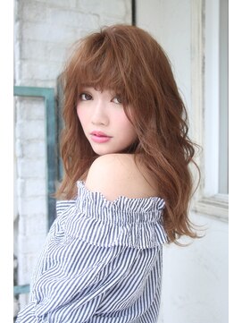 エストレーラ(estrela) 『estrela』大人可愛いハイ透明感グレージュロング