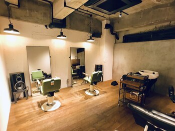 M's HAIR Colorado Rock 【エムズ ヘアーコロラドロック】